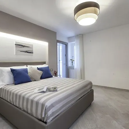 Villa - Ligea SantʼAgata sui Due Golfi